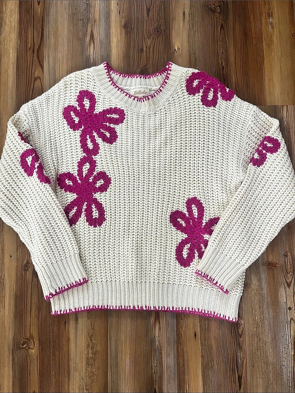 Listicle Floral Jacquard Knit Pullover in Cream & Pink